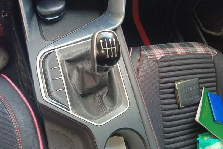 Used Geely Auto Binray 2020 200T Manual Comfort Version