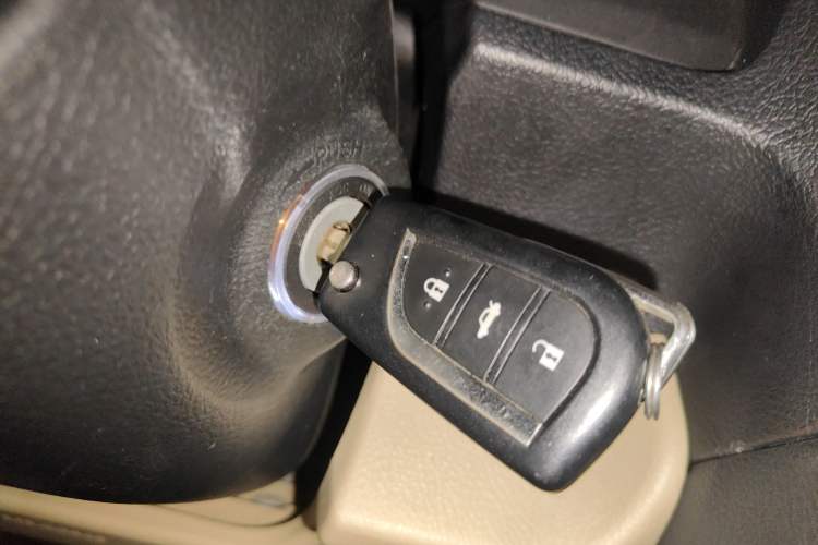 Used Toyota Camry 2015 2.0G Premier Edition