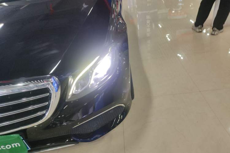 Used Mercedes-Benz E-Class 2016 E 200 L
