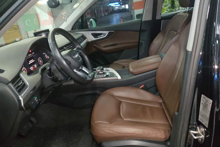 Used Audi Q7 2016 45 TFSI Technology Edition
