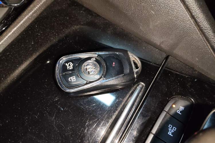 Used Buick Regal 2017 GS 28T Luxury Model