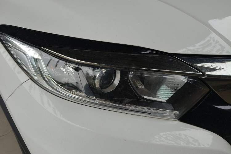 Used Honda Vezel 2020 1.5L CVT Pioneer Edition Right Front Headlight
