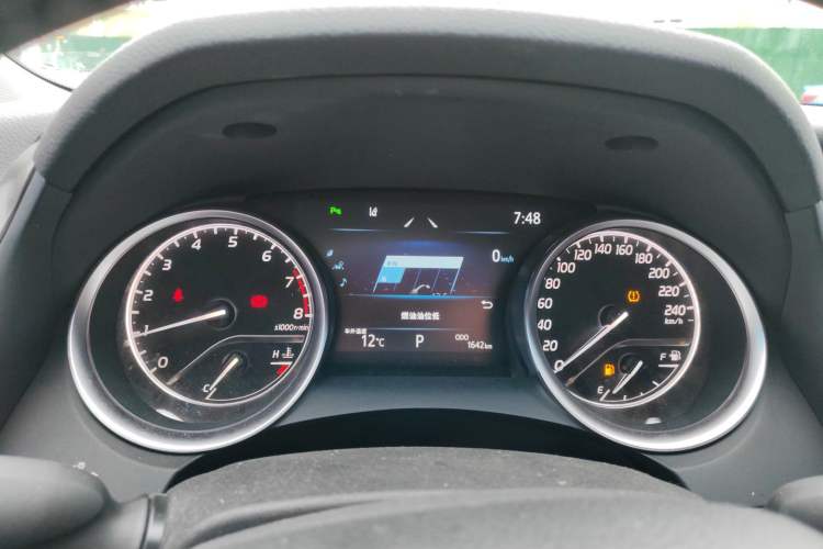 Used Toyota Camry 2021 2.0G Luxury Edition Instrument Cluster