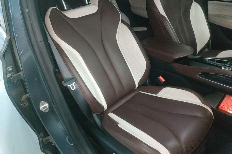 Used Geely Auto Monjaro L 2021 2.0TD DCT EVO Two-Wheel Drive Smart Luxury Version