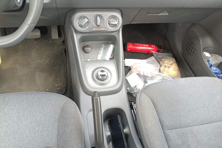 Used Wuling Hongguang New Energy 2024 All-Electric Model 300KM Standard Version
