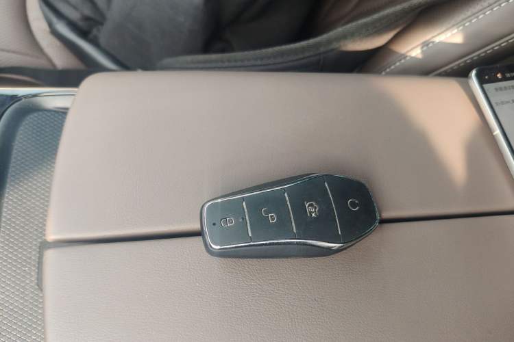 Used BYD Han 2022 DM-i 121KM Prestige Model Vehicle Key