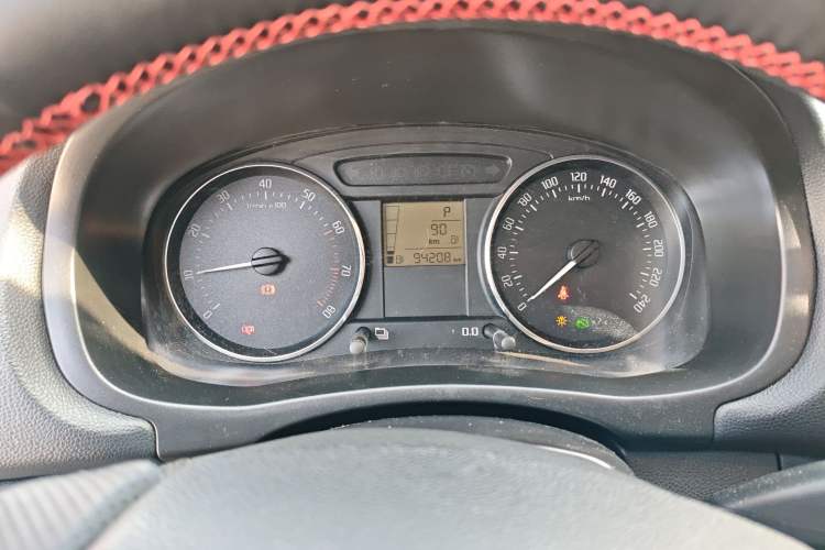 Used Skoda Fabia 2012 1.6L Automatic Cool Black Edition Instrument Cluster