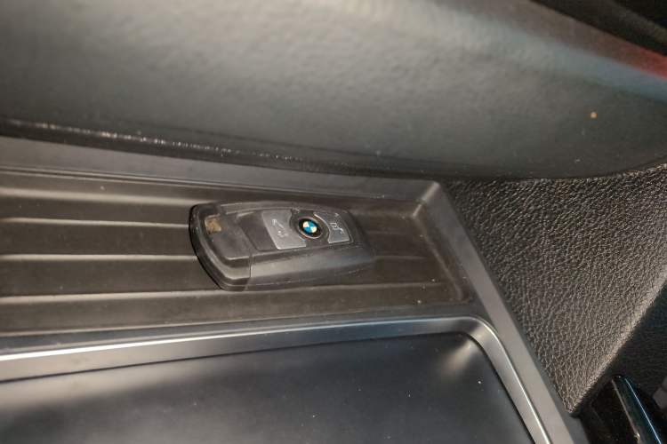 Used BMW 3 Series 2019 320Li Fashion Model Interior 1