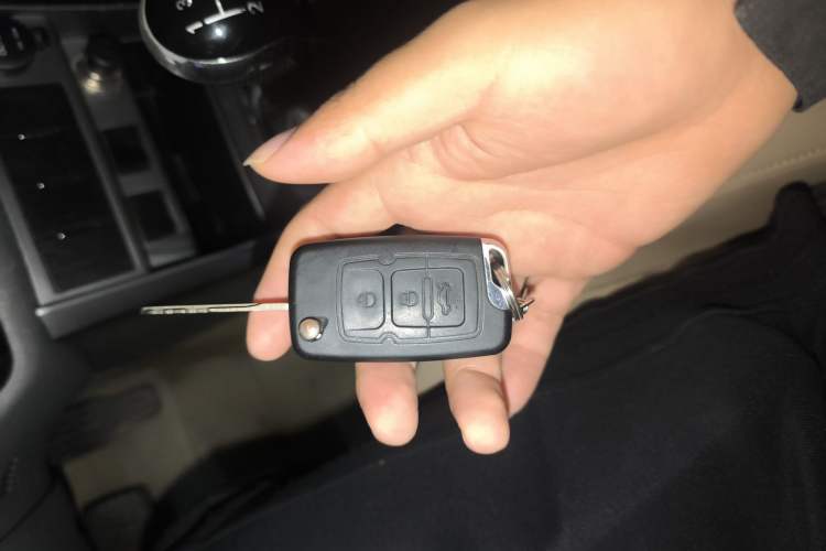 Used Geely Auto Classic Emgrand 2013 Sedan 1.5L Manual Entry-Level Model Vehicle Key