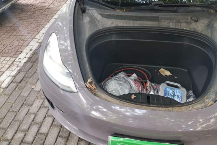 Used Tesla Model 3 2019 Long-Range Rear-Wheel-Drive Version