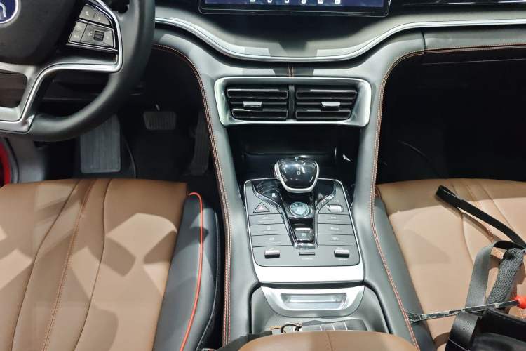 Used BYD Song PLUS 2020 1.5T Automatic Prestige Version
