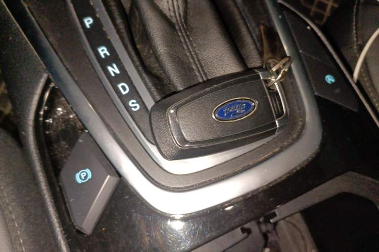 Used Ford Edge 2018 EcoBoost 245 Two-Wheel-Drive Titanium 7-Seater China V Standard