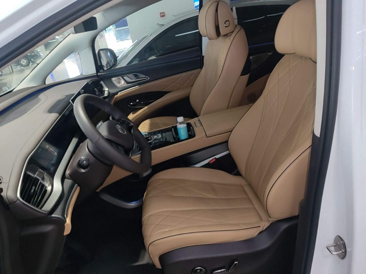 Vordere Reihe im Auto