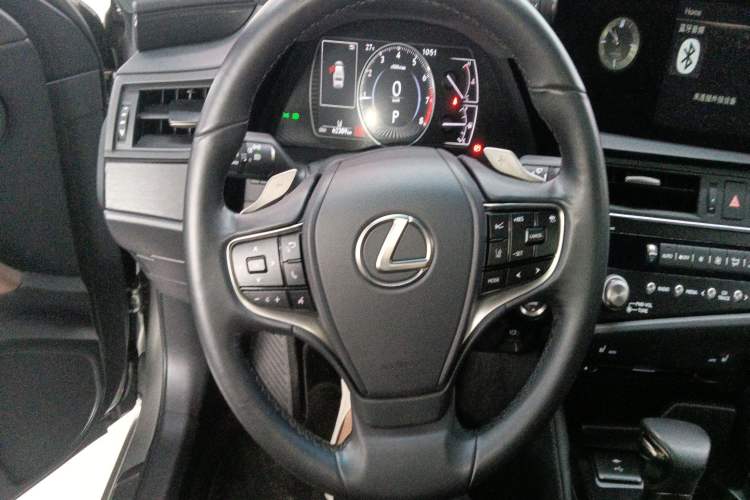 Used Lexus ES 2021 200 Excellence Edition