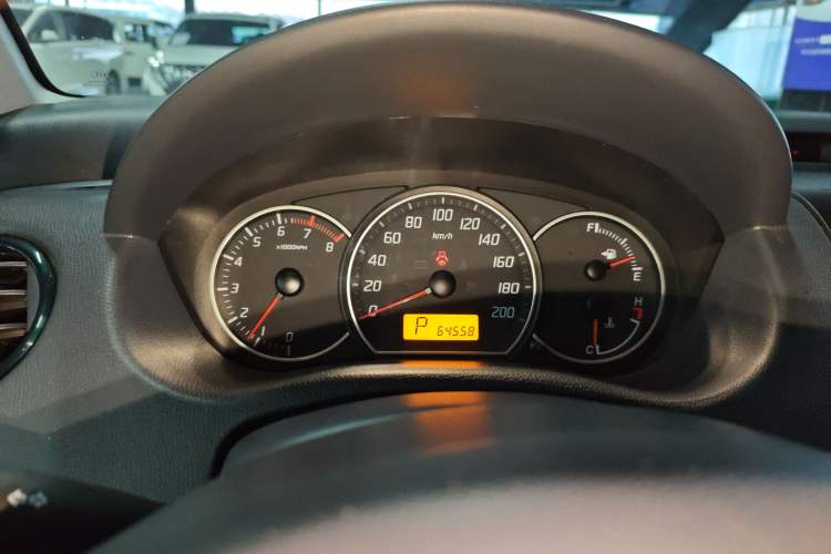 Used Suzuki Swift 2016 1.5L Automatic Fashionable Coolplay Edition
