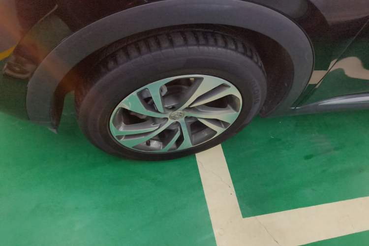 Used Buick Envision 2022 Encore S 552T Two-Wheel Drive Elite Model
