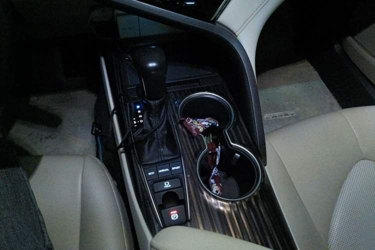 Used Toyota Camry 2019 Revised Version 2.5G Luxury Edition