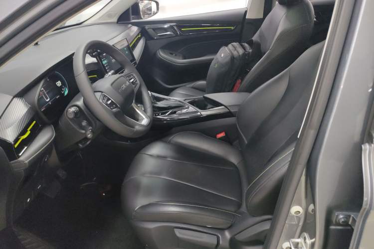 Used Roewe i5 2021 1.5L CVT Diamond Edition Left Front Seat