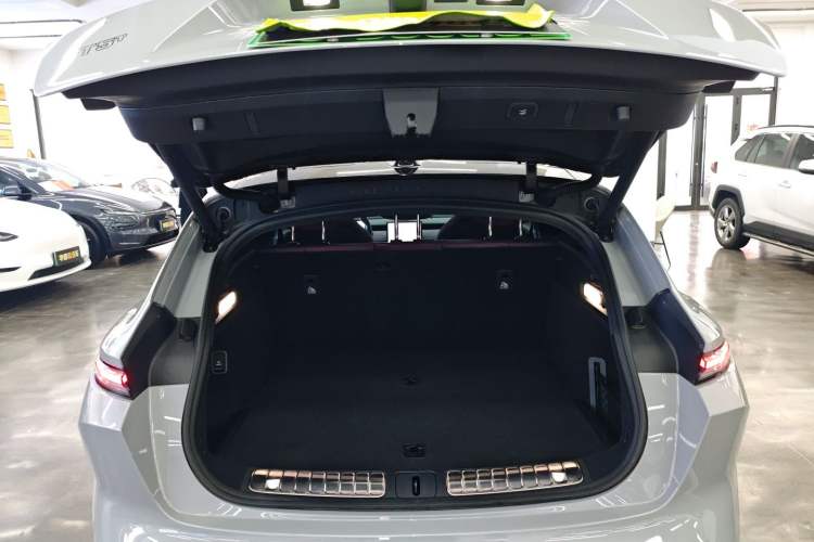 Used Nio ET5T 2024 75kWh Touring
