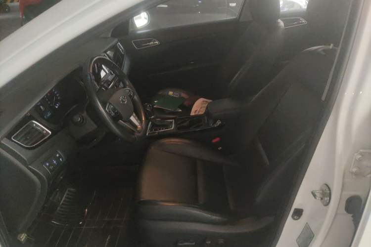 Used Hyundai Mistra 2014 1.8L Automatic Deluxe DLX Model