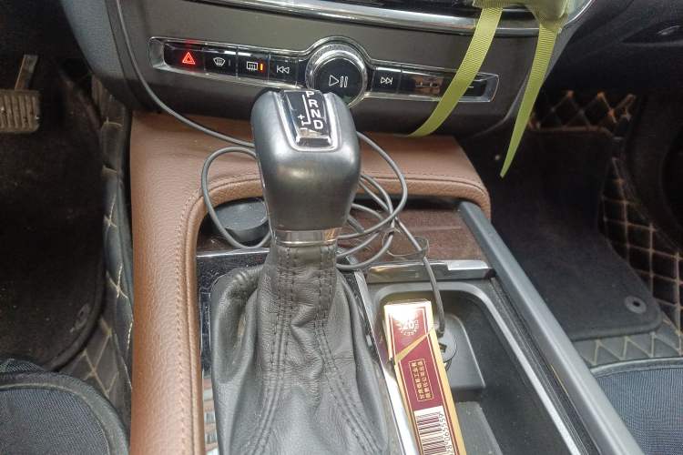 Used Volvo S90 2018 T5 Zhiyuan Edition
