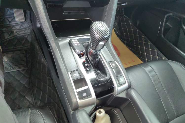 Used Honda Civic 2016 220TURBO CVT Prestige Edition