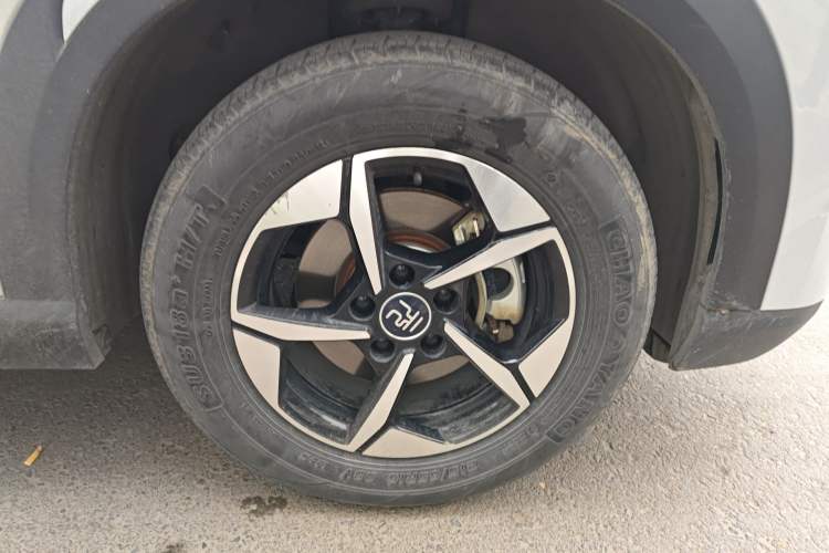 Used BYD Yuan UP 2024 401KM Leading Edition Exterior 7