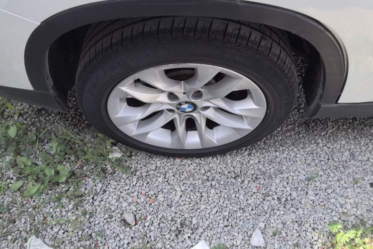 Used BMW X1 2014 sDrive18i Leading Model
