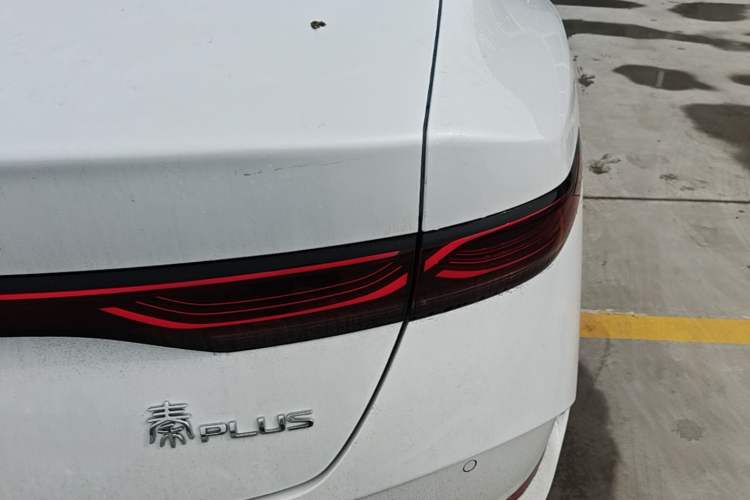 Used BYD Qin PLUS 2025 DM-i Smart Drive 55KM Leading Model
