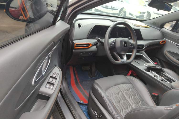 Used CHANGAN UNI-T 2022 1.5T Luxury Edition Driver Seat