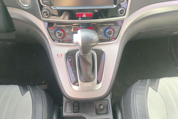 Used Haval M6 2017 1.5T Automatic Two-Wheel Drive Urban Model
