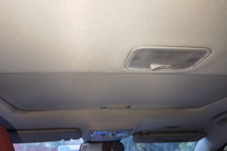 Used Kia Sportage R 2012 2.0L Automatic Two-Wheel Drive GLS