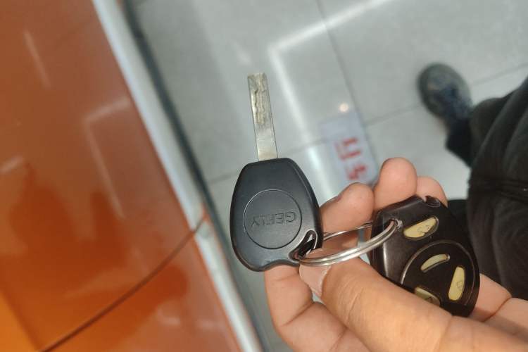 Used Geely Auto Panda Classic 2015 1.5L Automatic Cool & Fun Edition
