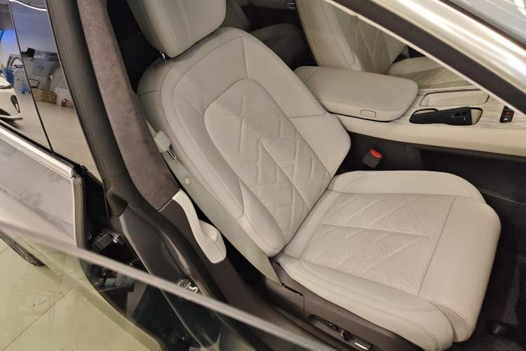 Used Nio ET7 2024 75 kWh Executive Signature Edition