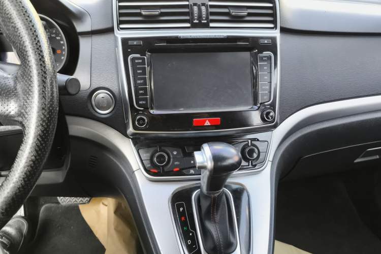 Used Haval H6 2015 Sport Edition 1.5T Automatic Two-Wheel Drive Luxury Model
