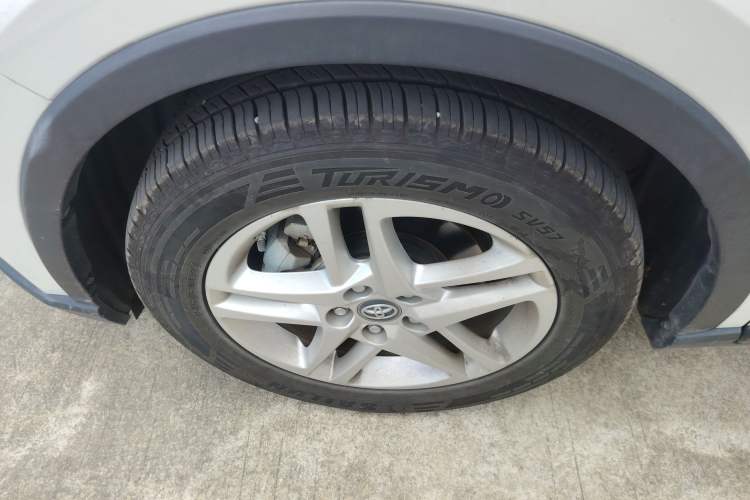 Used Toyota C-HR 2022 2.0L Comfort Edition Left Front Wheel Hub