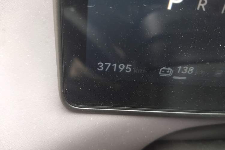 Used Leapmotor C16 2024 All-Electric 580 Luxury Edition Odometer Close Up