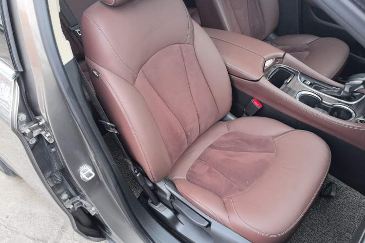 Used Buick Envision 2016 20T Two-Wheel-Drive Elite Model