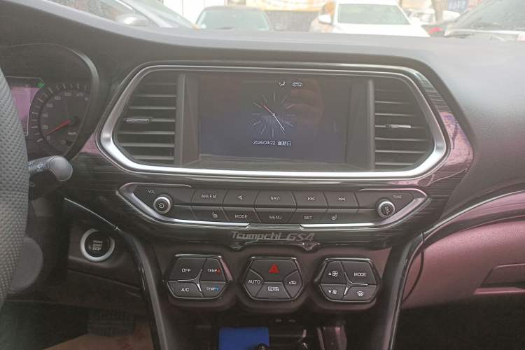 Used GAC Trumpchi GS4 2017 235T Automatic Two-Wheel Drive Luxury Smart Connectivity Version
