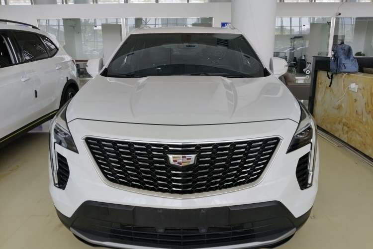 Used Cadillac XT4 2021 28T Two-Wheel Drive Leading Version Front