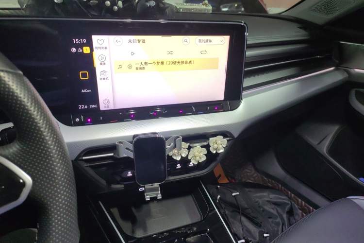 Used Volkswagen Lamando 2022 Lavida L 280TSI DSG Cool & Spicy Edition