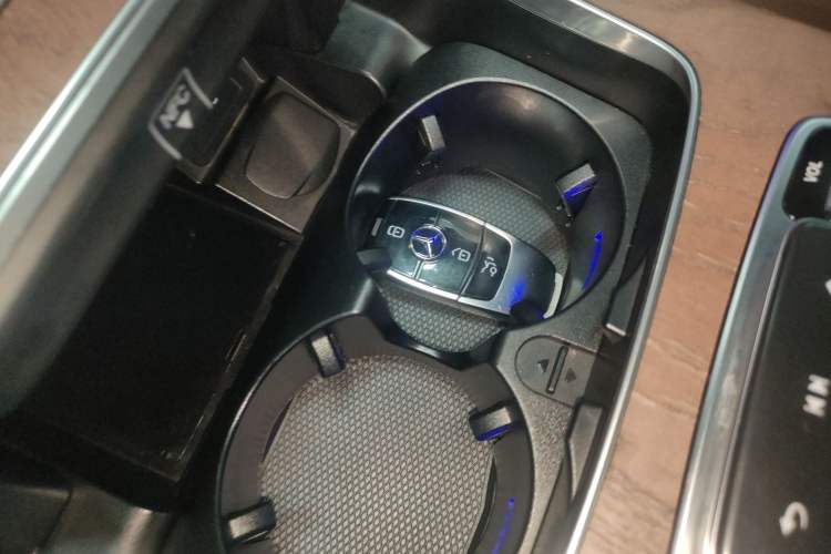 Used Mercedes-Benz E-Class 2021 Facelift E 260 L 4MATIC
