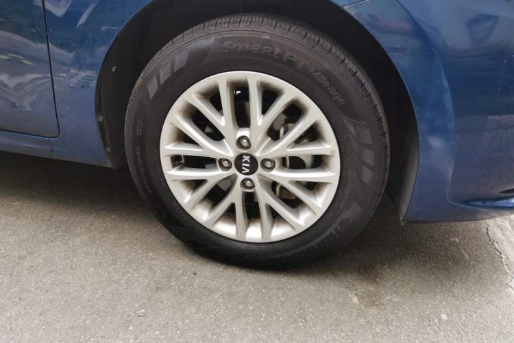 Used Kia K2 2017 Sedan 1.4L Automatic Transmission 15th Anniversary Special Edition GLS
