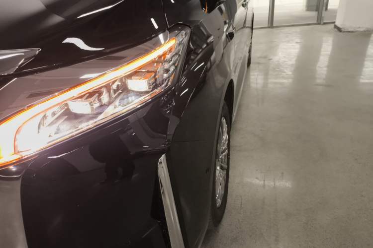 Used Wey Gaoshan 2025 Four-Wheel Drive Alpine 8
