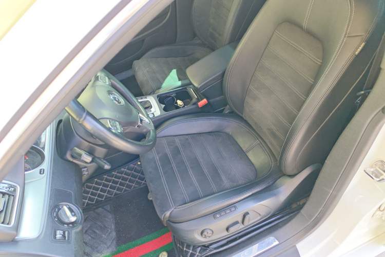 Used Volkswagen FAW-Volkswagen CC 2015 1.8TSI Luxury Model Left Front Seat