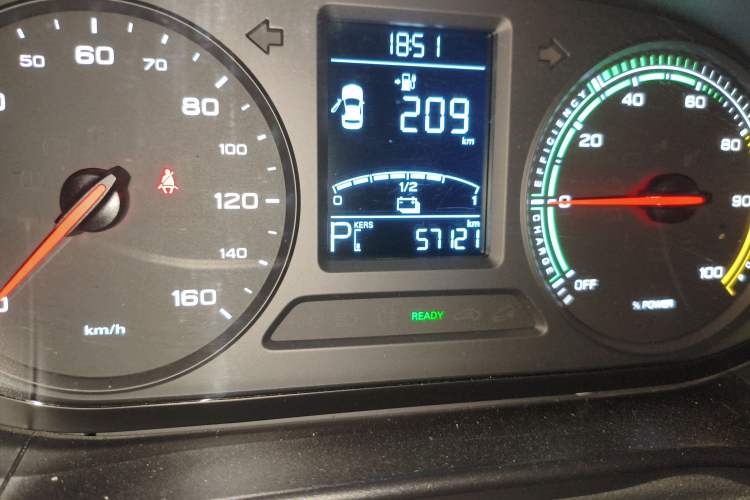 Used Roewe Clever 2021 302km All-Round Version
