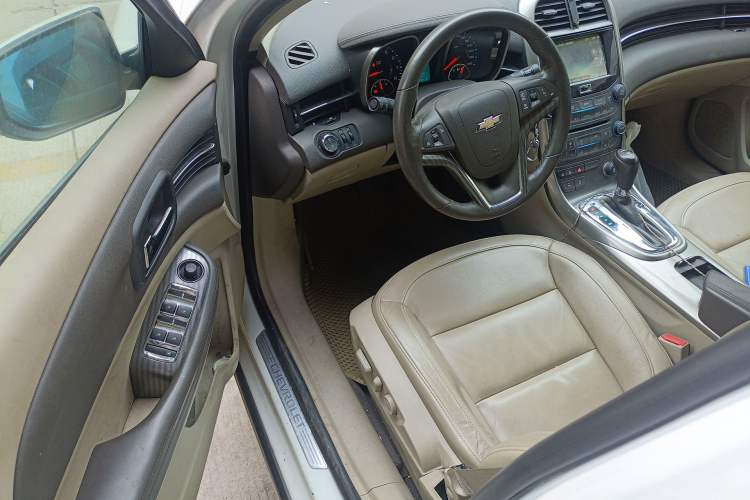 Used Chevrolet Malibu 2013 2.0L Automatic Luxury Edition