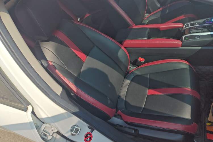 Used Honda Civic 2019 220TURBO CVT Dynamic Edition China VI Emission Standard
