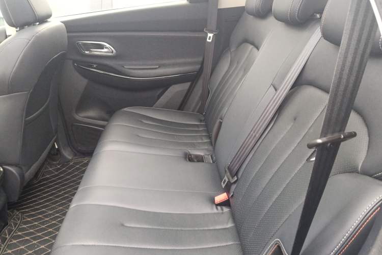 Used CHANGAN OSHAN X7 2020 1.5T Automatic Flagship Edition Left Rear Seat