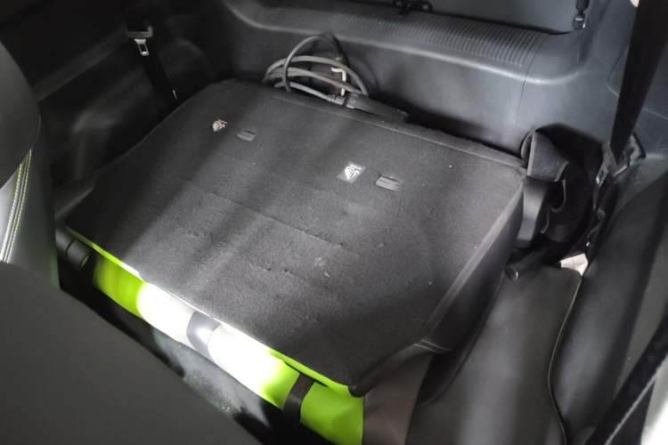 Used Roewe Clever 2021 302 km New Four-Seater Super-Efficient Version